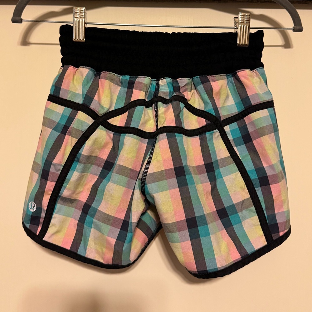 Lululemon Tracker Short II *2-way Stretch
Wee Wheezy Check Bleached Coral Cadet - Picture 5 of 10